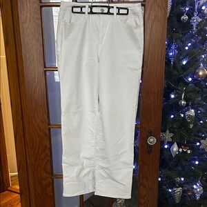 Old Navy Straight Leg Women’s Jeans in White